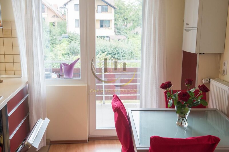 Duplex 130 mp, 2 terase mari, parcare – Intre Lacuri, zona rara